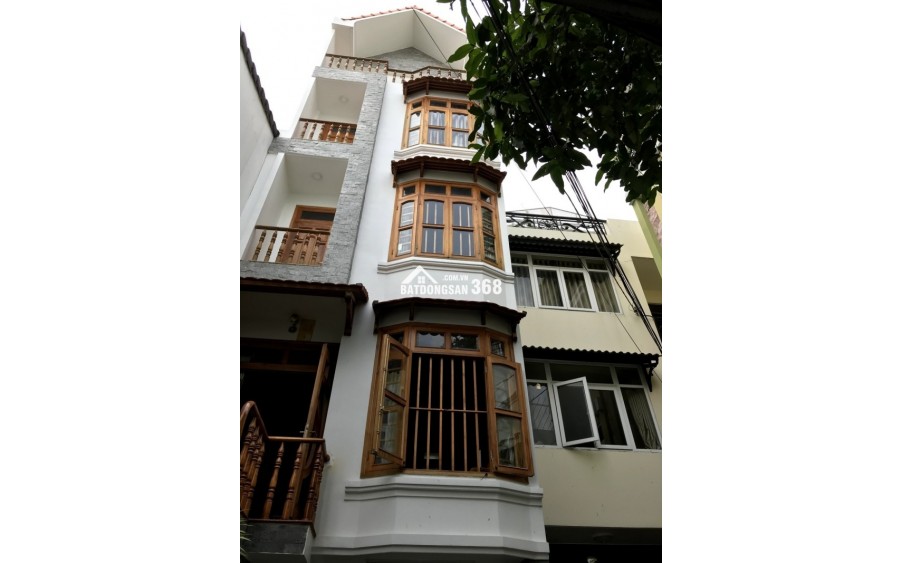 Sát Sân Bay TSN, Biệt Thự Gỗ Gò Vấp 5 Tầng Hầm 56M2, Xe Ben Ngủ Nhà, Ngang Gần 5M, Chỉ 9.8 T.ỷ